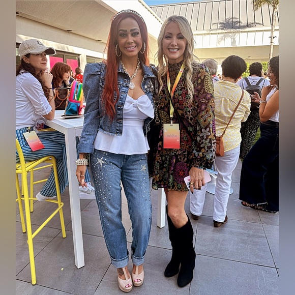 PoshFest 2023 San Diego 💕🌺🌸 - Picture 6 of 15